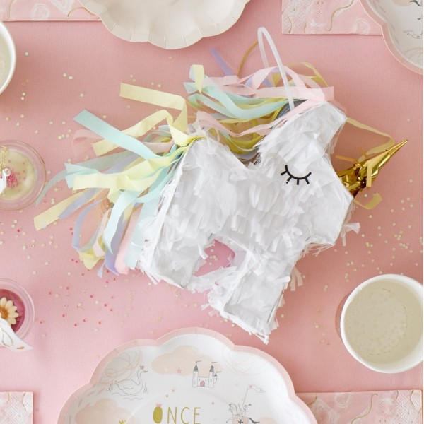 We Heart Unicorns Pinata